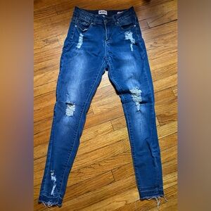 William Rast Ripped Skinny Jeans Size 27